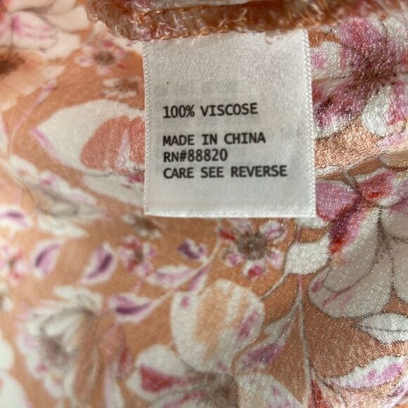 Rachel Zoe High Low Floral Boho Blouse with Bell Sleeves Size Small - Picture 5 of 11